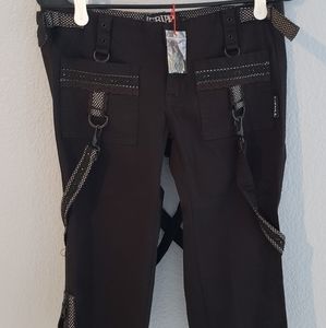 Beautiful bondage capris rockabilly